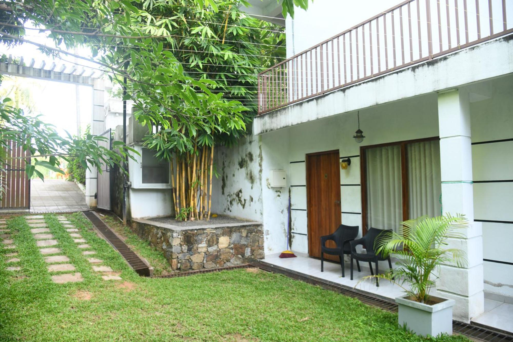 Wild Park Safari Home Stay Udawalawe Buitenkant foto