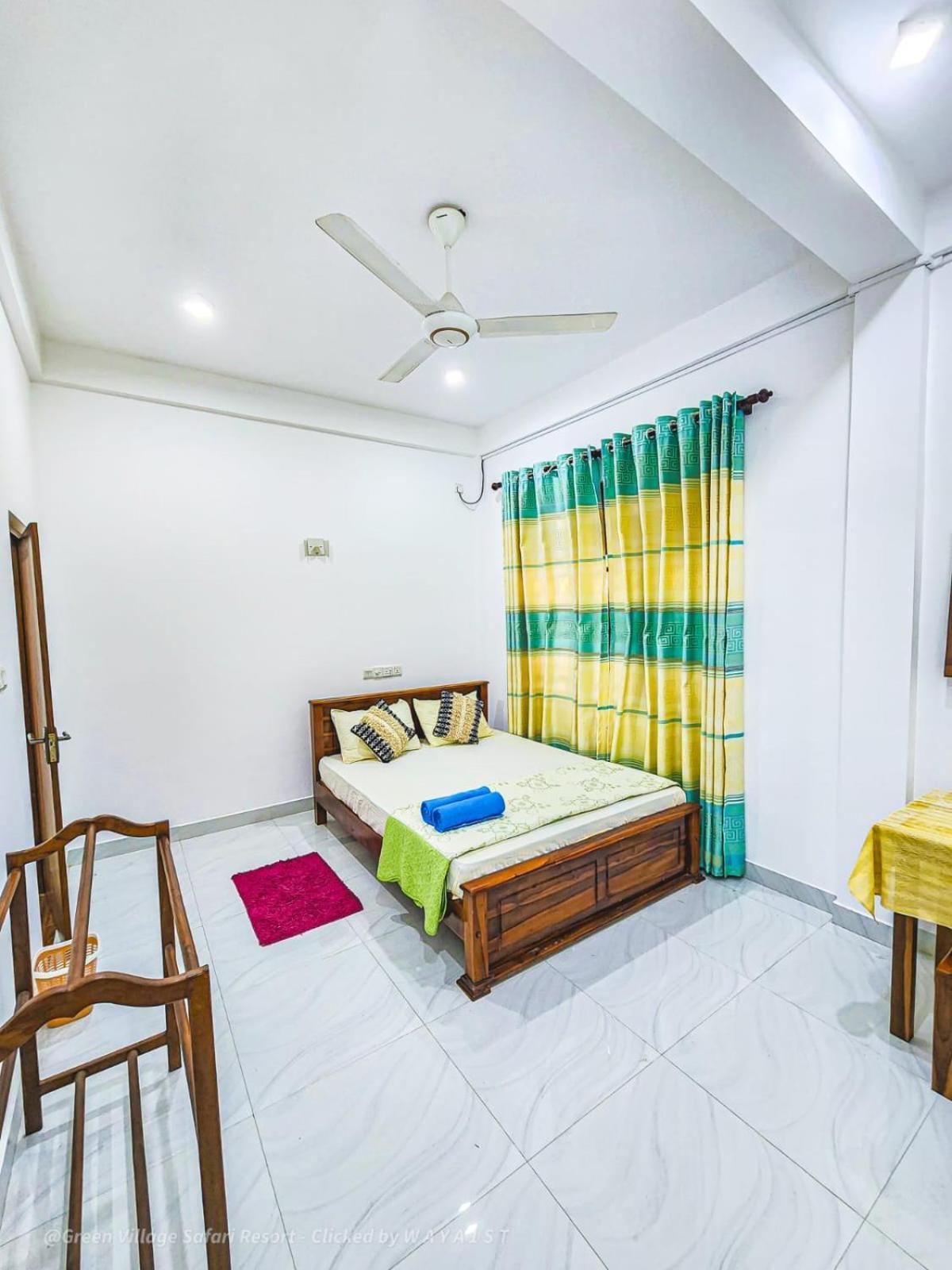Wild Park Safari Home Stay Udawalawe Buitenkant foto