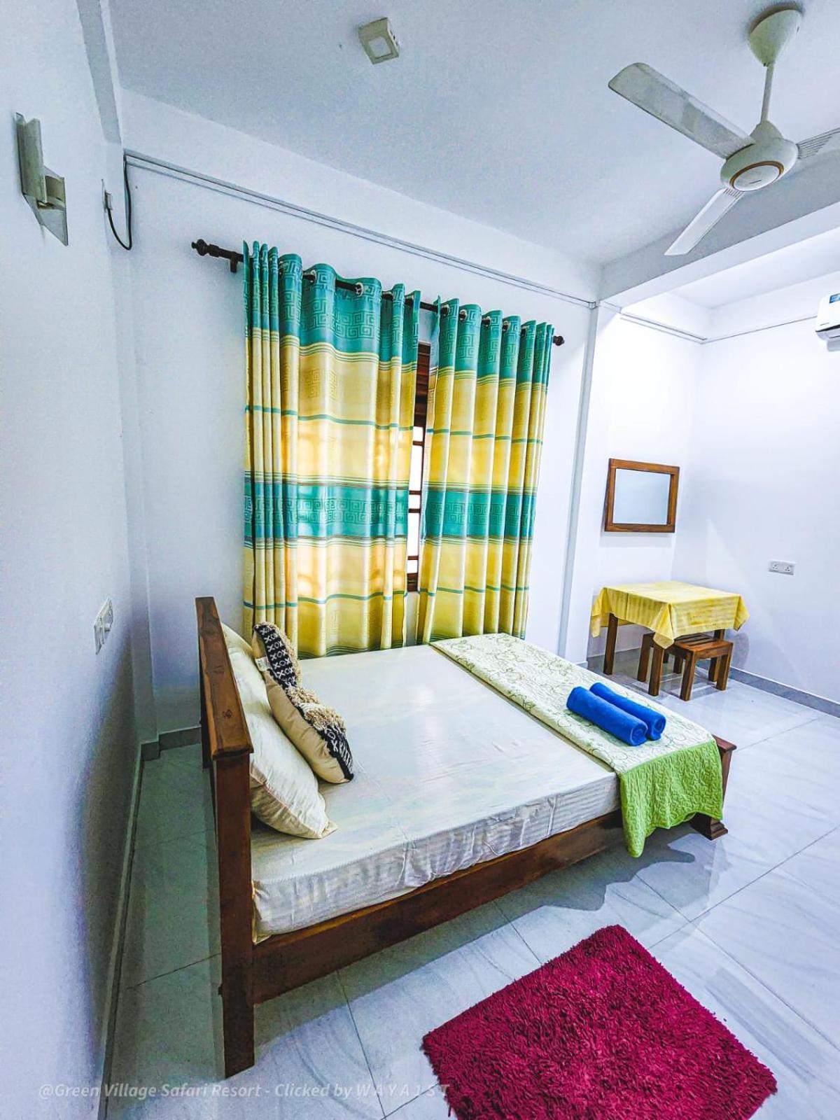 Wild Park Safari Home Stay Udawalawe Buitenkant foto
